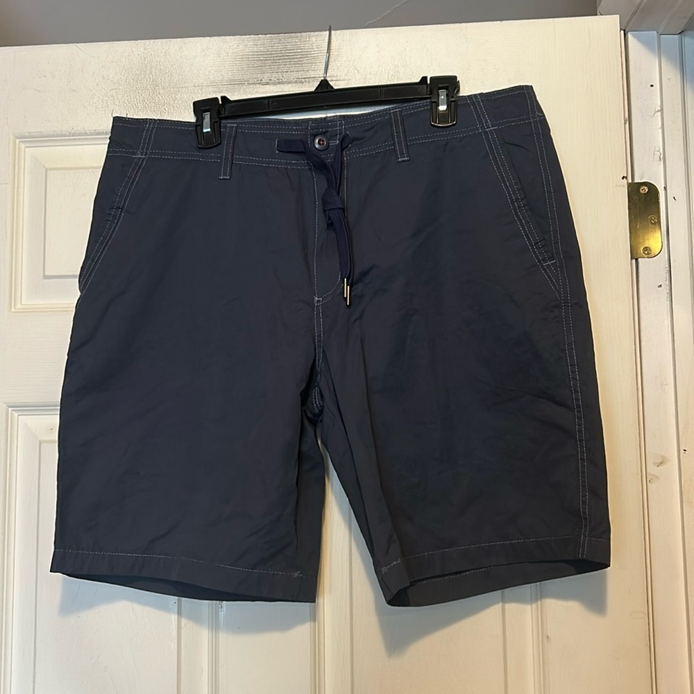 Island of Republic Blue Flat Front Shorts Size 36